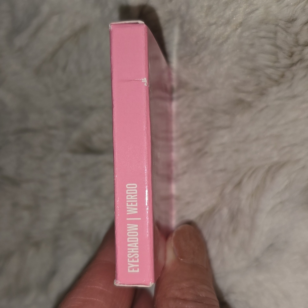 Jeffree Star Cosmetics Weirdo Eyeshadow (Black) NWT - Picture 3 of 6